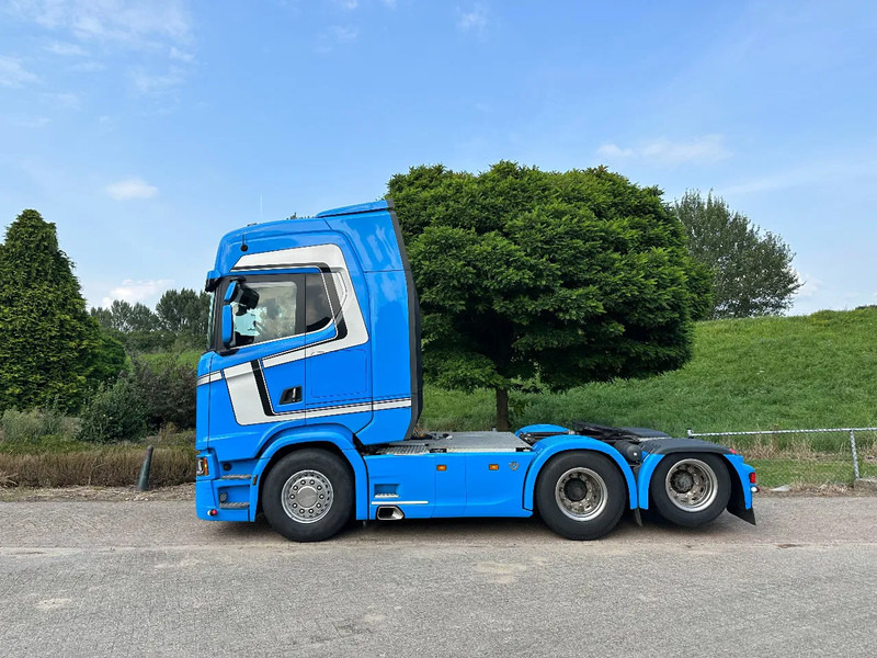 Scania S650 Full air-retarder 310 WB - Cap tractor: Foto 2 Scania S650 Full air-retarder 310 WB - Cap tractor: Foto 2