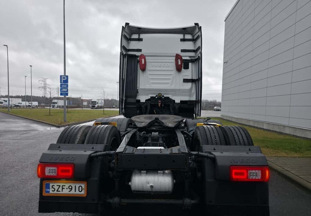 IvecoS-Way 480 6x2 Hieno! - Cap tractor: Foto 4 IvecoS-Way 480 6x2 Hieno! - Cap tractor: Foto 4