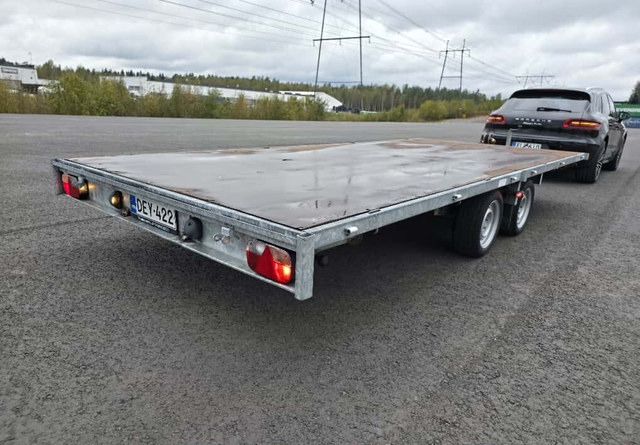 EduardP4 3000kg - Remorcă platformă: Foto 4 EduardP4 3000kg - Remorcă platformă: Foto 4