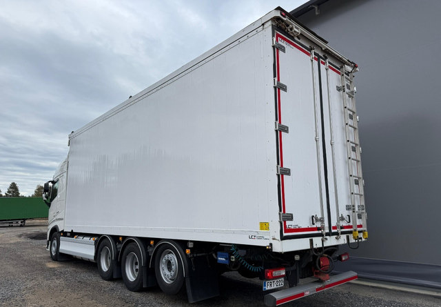 VolvoFH 540 8x4 66m3 - Camion furgon: Foto 4 VolvoFH 540 8x4 66m3 - Camion furgon: Foto 4
