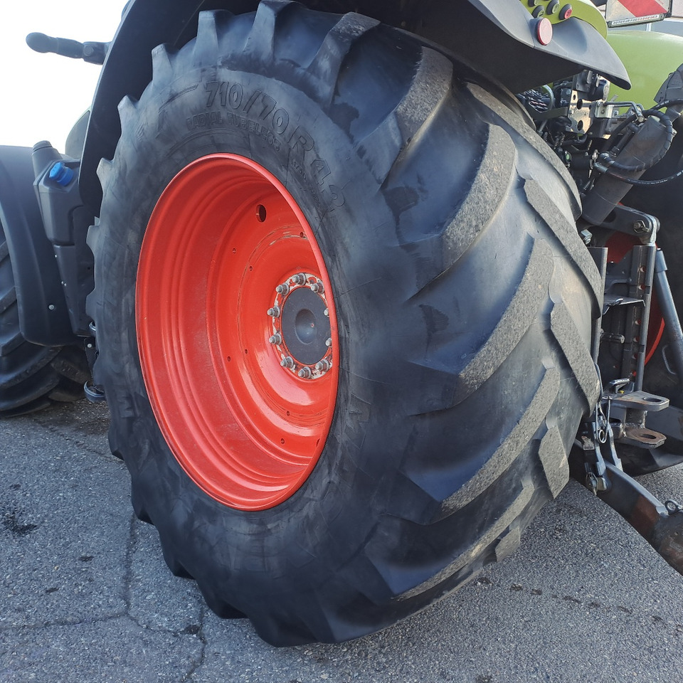 CLAAS 830 AXION - ASTA AGRIBERTOCCHI - Tractor agricol: Foto 5 CLAAS 830 AXION - ASTA AGRIBERTOCCHI - Tractor agricol: Foto 5