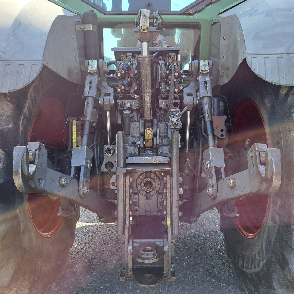 FENDT 936 VARIO - ASTA AGRIBERTOCCHI - Tractor agricol: Foto 4 FENDT 936 VARIO - ASTA AGRIBERTOCCHI - Tractor agricol: Foto 4