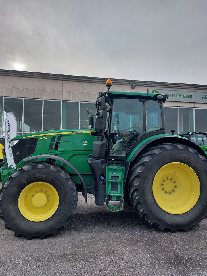 JOHN DEERE 6230R - Tractor agricol: Foto 3 JOHN DEERE 6230R - Tractor agricol: Foto 3