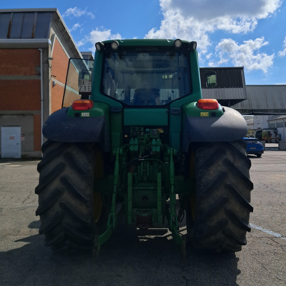 JOHN DEERE 6920S - Tractor agricol: Foto 4 JOHN DEERE 6920S - Tractor agricol: Foto 4