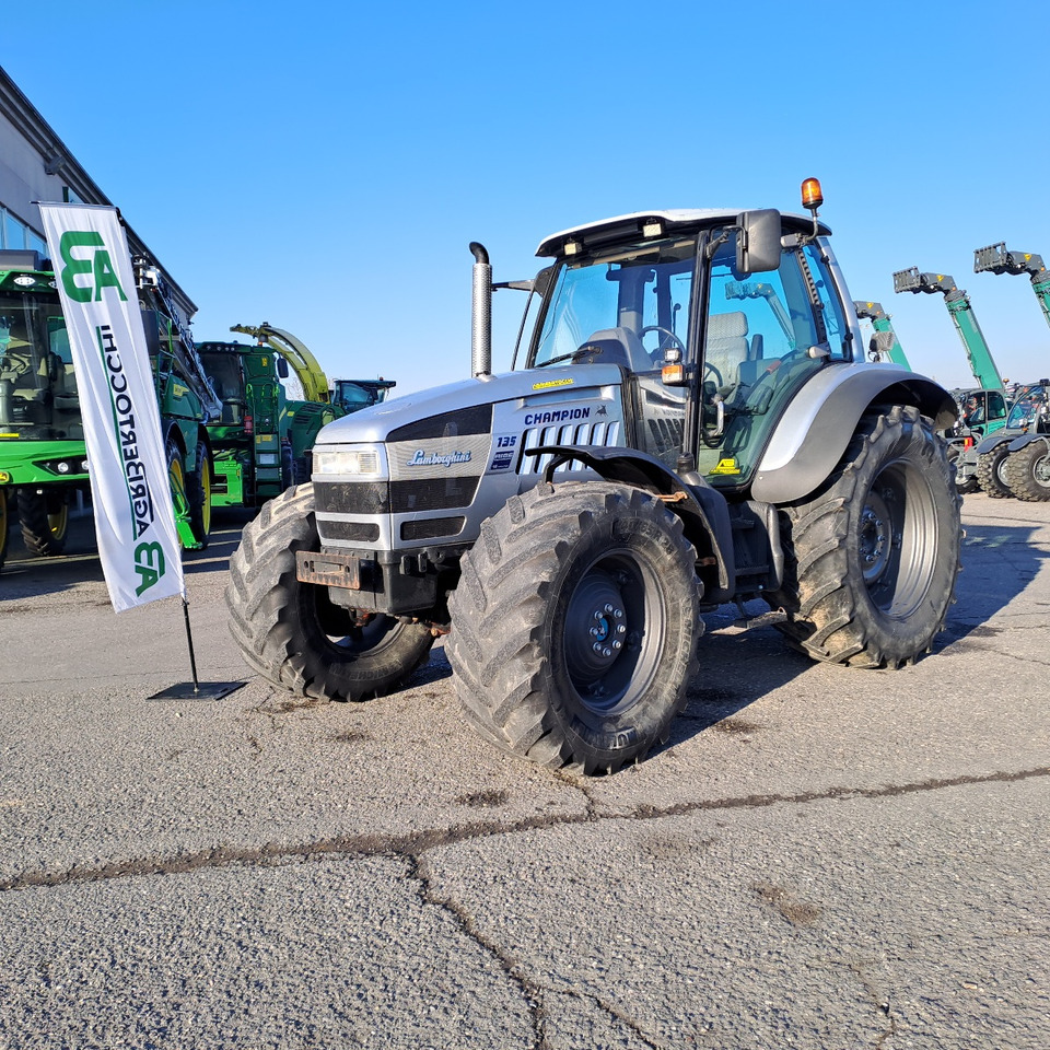 LAMBORGHINI CHAMPION 135 - Tractor agricol: Foto 1 LAMBORGHINI CHAMPION 135 - Tractor agricol: Foto 1