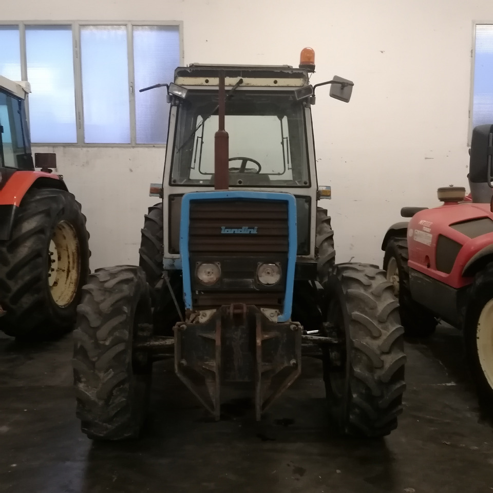 LANDINI 8550 - Tractor agricol: Foto 1 LANDINI 8550 - Tractor agricol: Foto 1