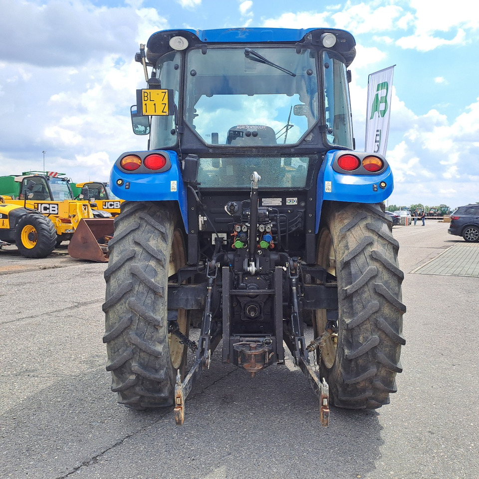 NEW HOLLAND T4.95 - Tractor agricol: Foto 3 NEW HOLLAND T4.95 - Tractor agricol: Foto 3