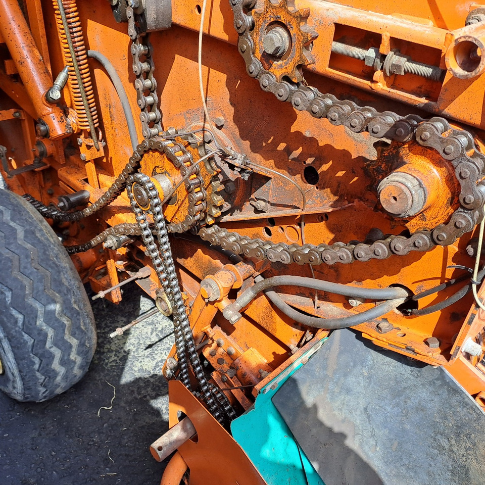 Presă baloţi rotunzi ROTOPRESSA GALLIGNANI RB/25: Foto 8 Presă baloţi rotunzi ROTOPRESSA GALLIGNANI RB/25: Foto 8