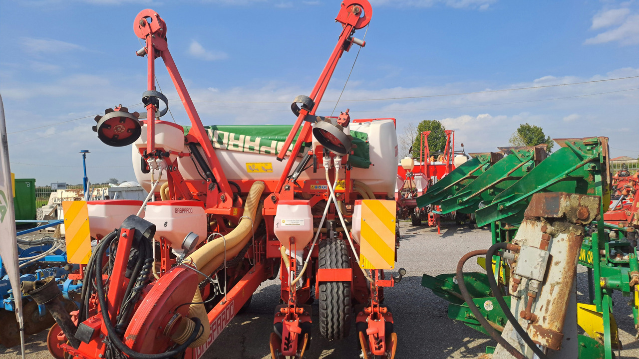 SEMINATRICE DI PRECISIONE GASPARDO RENATA 8 ROWS - Semănătoare de precizie: Foto 2 SEMINATRICE DI PRECISIONE GASPARDO RENATA 8 ROWS - Semănătoare de precizie: Foto 2