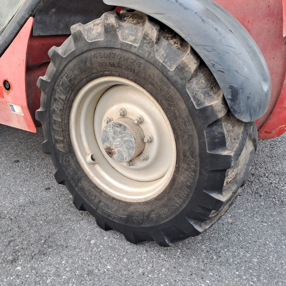 TELESCOPICO MANITOU MLT 731 80 MANISCOPIC - ASTA AGRIBERTOCCHI - Stivuitor telescopic: Foto 5 TELESCOPICO MANITOU MLT 731 80 MANISCOPIC - ASTA AGRIBERTOCCHI - Stivuitor telescopic: Foto 5