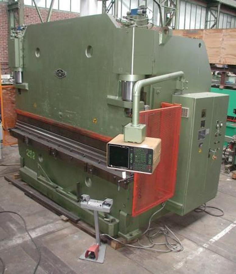 CNC-Abkantpresse EHT - Abkant: Foto 1 CNC-Abkantpresse EHT - Abkant: Foto 1