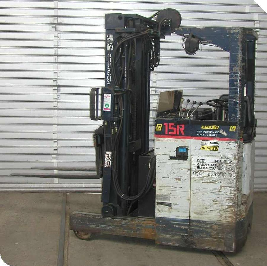 Gabelstapler KLOZ-KOMATSU - Stivuitor cu catarg retractabil: Foto 2 Gabelstapler KLOZ-KOMATSU - Stivuitor cu catarg retractabil: Foto 2