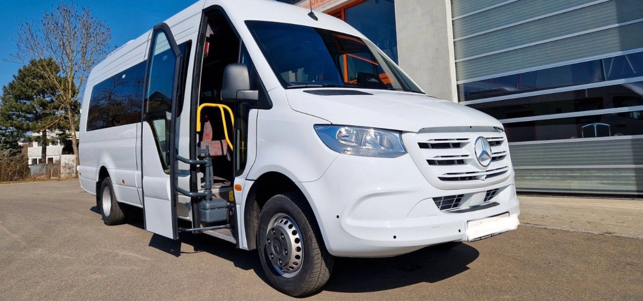Mercedes Benz Sprinter 515 CDI ADA Systeme 22 sitze - Microbuz, Transport persoane: Foto 2 Mercedes Benz Sprinter 515 CDI ADA Systeme 22 sitze - Microbuz, Transport persoane: Foto 2