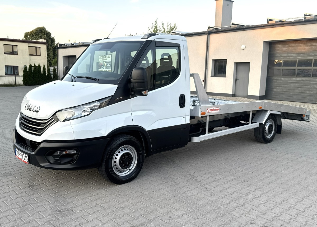Iveco Daily 3.0 160KM Rok 2022 55 tys km przebiegu AUTOLAWETA Najazd laweta - Camion transport auto: Foto 2 Iveco Daily 3.0 160KM Rok 2022 55 tys km przebiegu AUTOLAWETA Najazd laweta - Camion transport auto: Foto 2