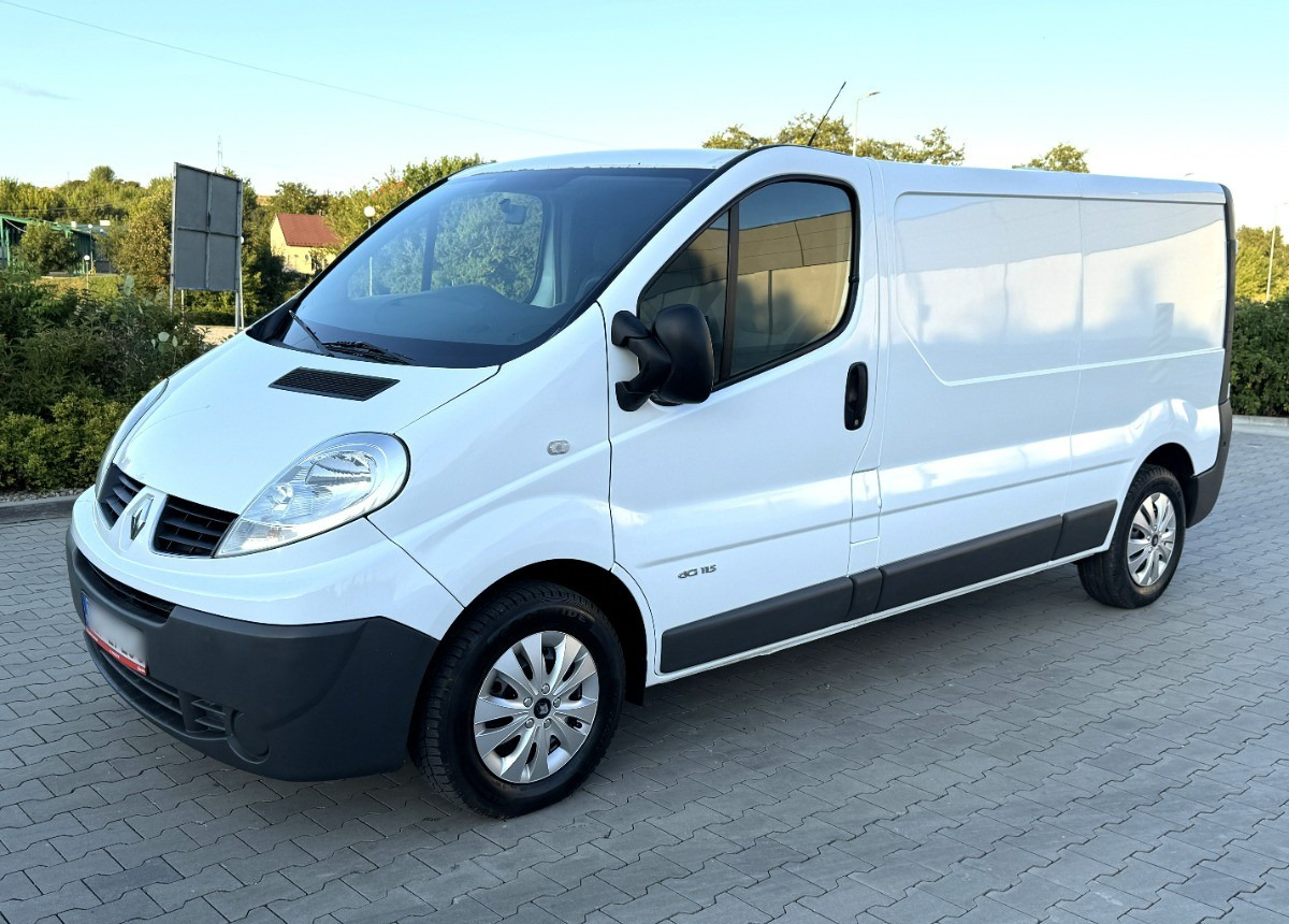 Renault Trafic 2.0 DCI 115KM LONG 2012 Rok Klimatyzacja Nawigacja BEZWYPADKOWY - Dubă: Foto 1 Renault Trafic 2.0 DCI 115KM LONG 2012 Rok Klimatyzacja Nawigacja BEZWYPADKOWY - Dubă: Foto 1