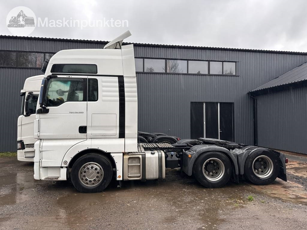 MAN TGX 28.500 - Cap tractor: Foto 2 MAN TGX 28.500 - Cap tractor: Foto 2