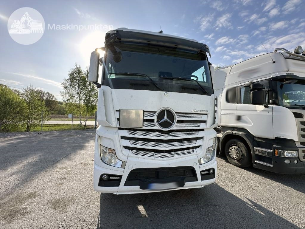 Mercedes-Benz Actros 2545 - Cap tractor: Foto 3 Mercedes-Benz Actros 2545 - Cap tractor: Foto 3