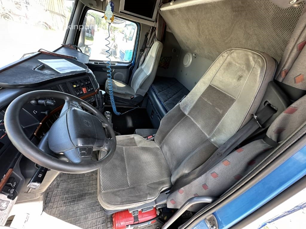 Cap tractor Volvo FH 12 460: Foto 13