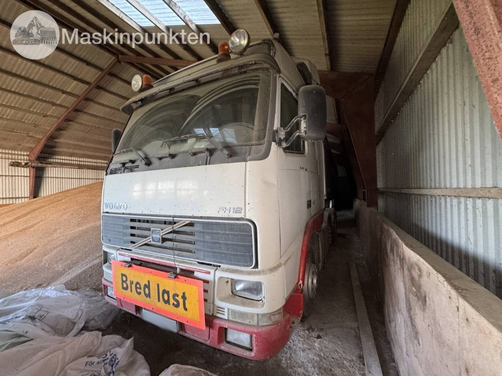 Volvo FH 12 - Cap tractor: Foto 1 Volvo FH 12 - Cap tractor: Foto 1