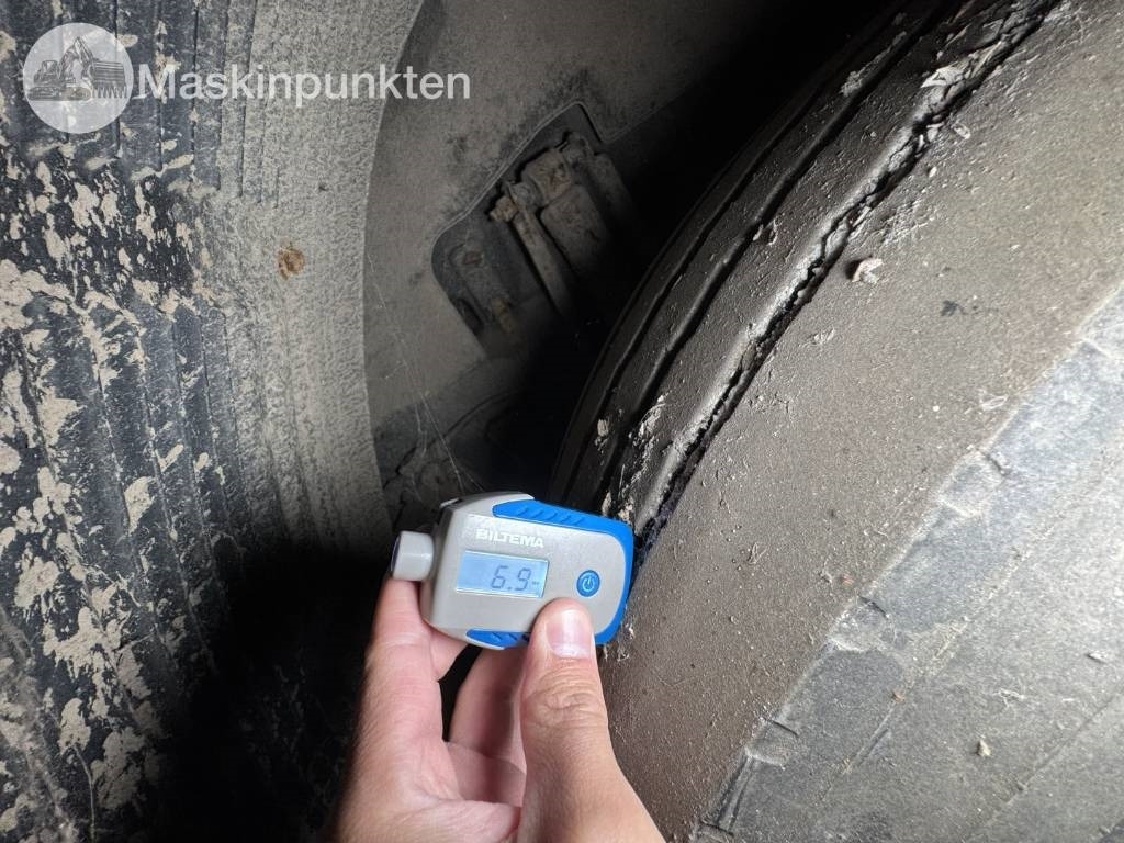 Volvo FH 12 - Cap tractor: Foto 5 Volvo FH 12 - Cap tractor: Foto 5