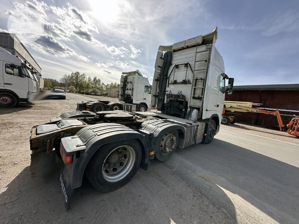 Volvo FH 460 - Cap tractor: Foto 5 Volvo FH 460 - Cap tractor: Foto 5