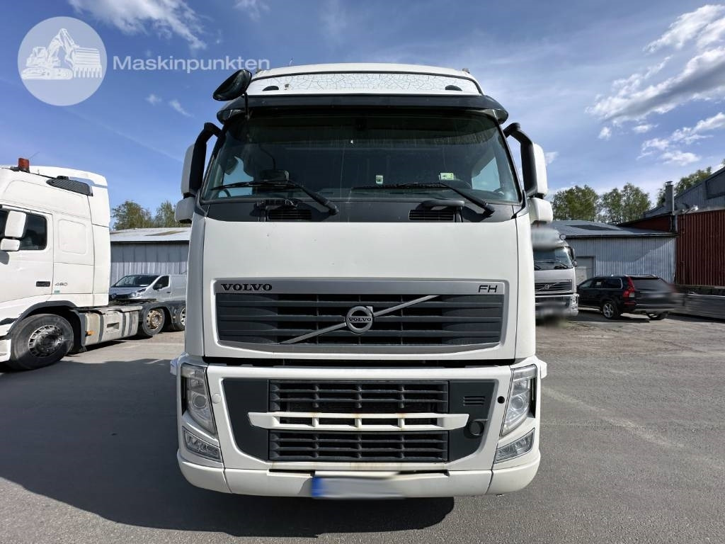 Volvo FH 460 - Cap tractor: Foto 2 Volvo FH 460 - Cap tractor: Foto 2