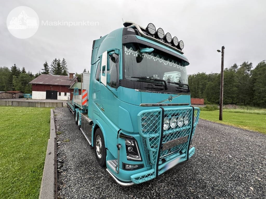 Volvo FH 650 Ekipage - Cap tractor: Foto 4 Volvo FH 650 Ekipage - Cap tractor: Foto 4