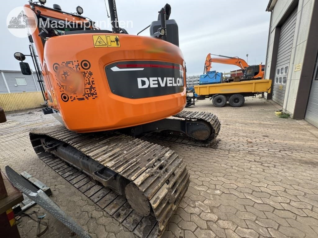 Develon DX 235 LCR - Excavator pe şenile: Foto 2 Develon DX 235 LCR - Excavator pe şenile: Foto 2