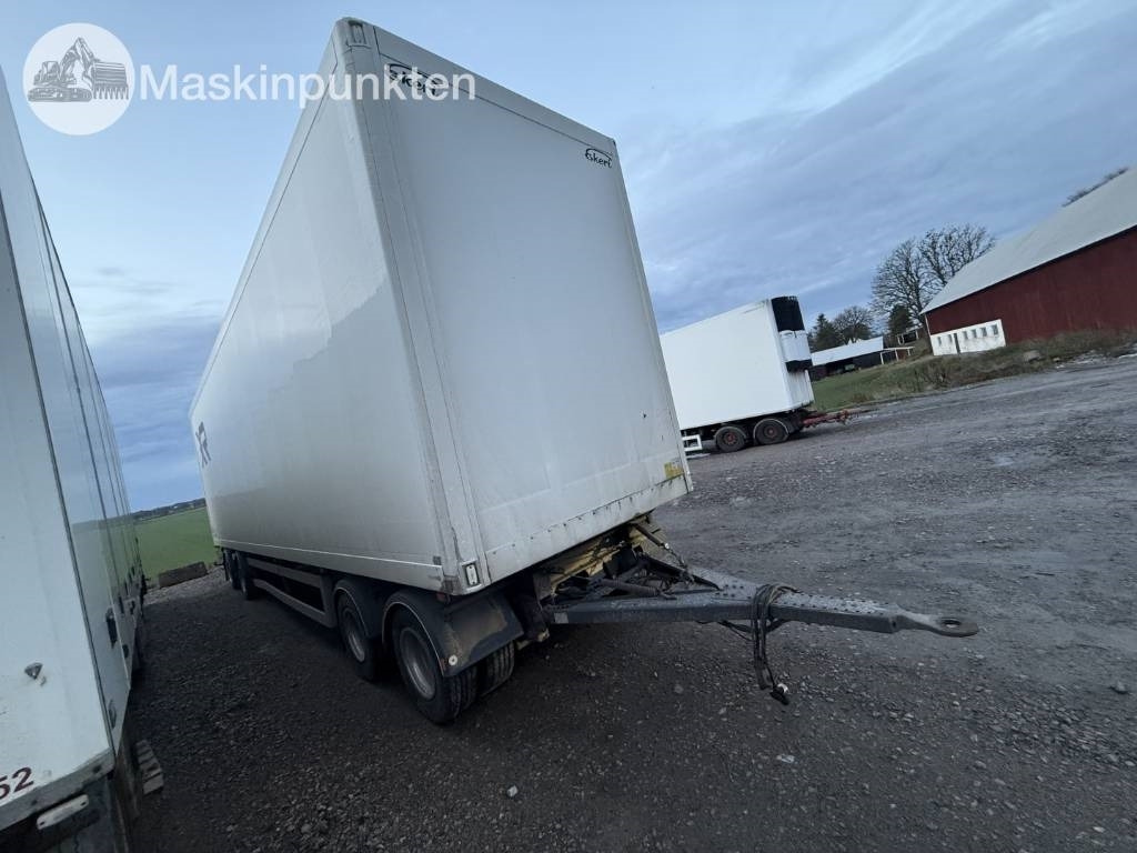 Ekeri S8-D - Remorcă furgon: Foto 3 Ekeri S8-D - Remorcă furgon: Foto 3