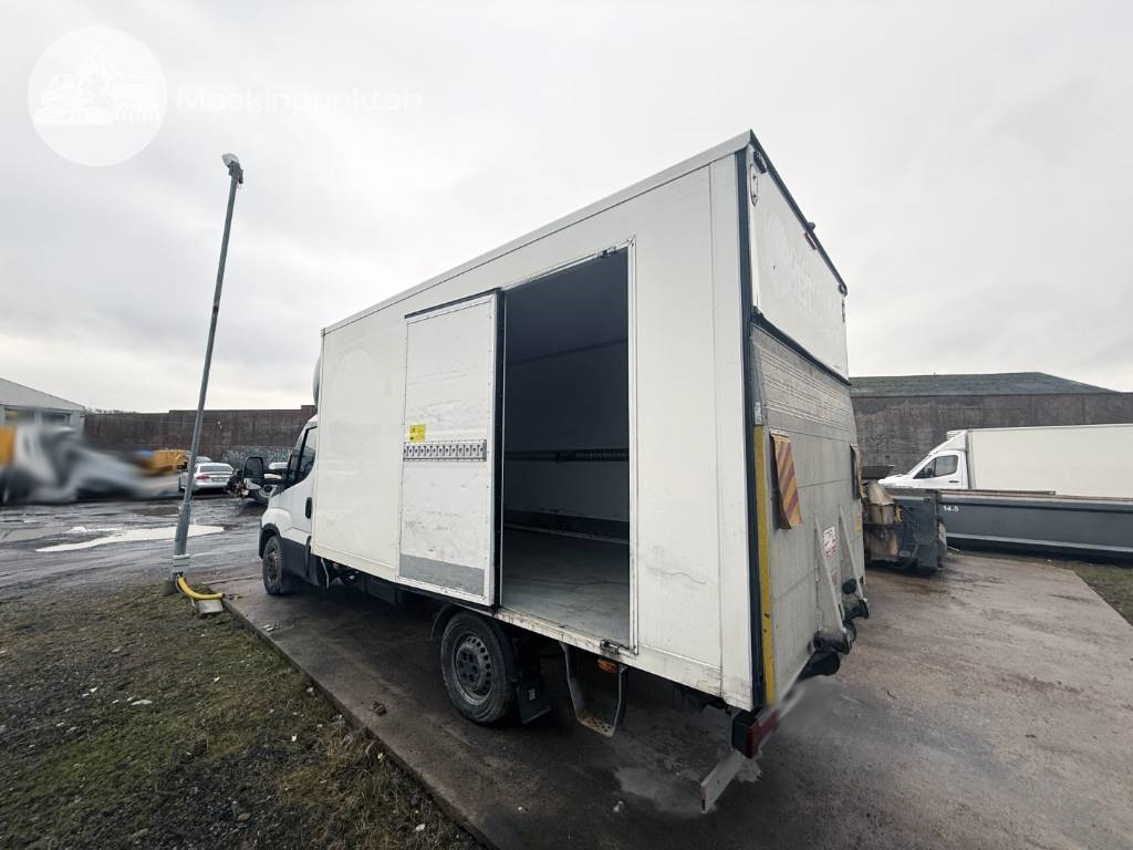 Autoutilitară frigorifica Iveco Daily 35 S16: Foto 7
