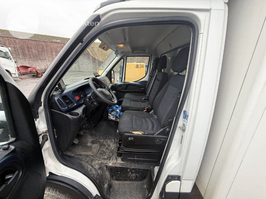 Autoutilitară frigorifica Iveco Daily 35 S16: Foto 36