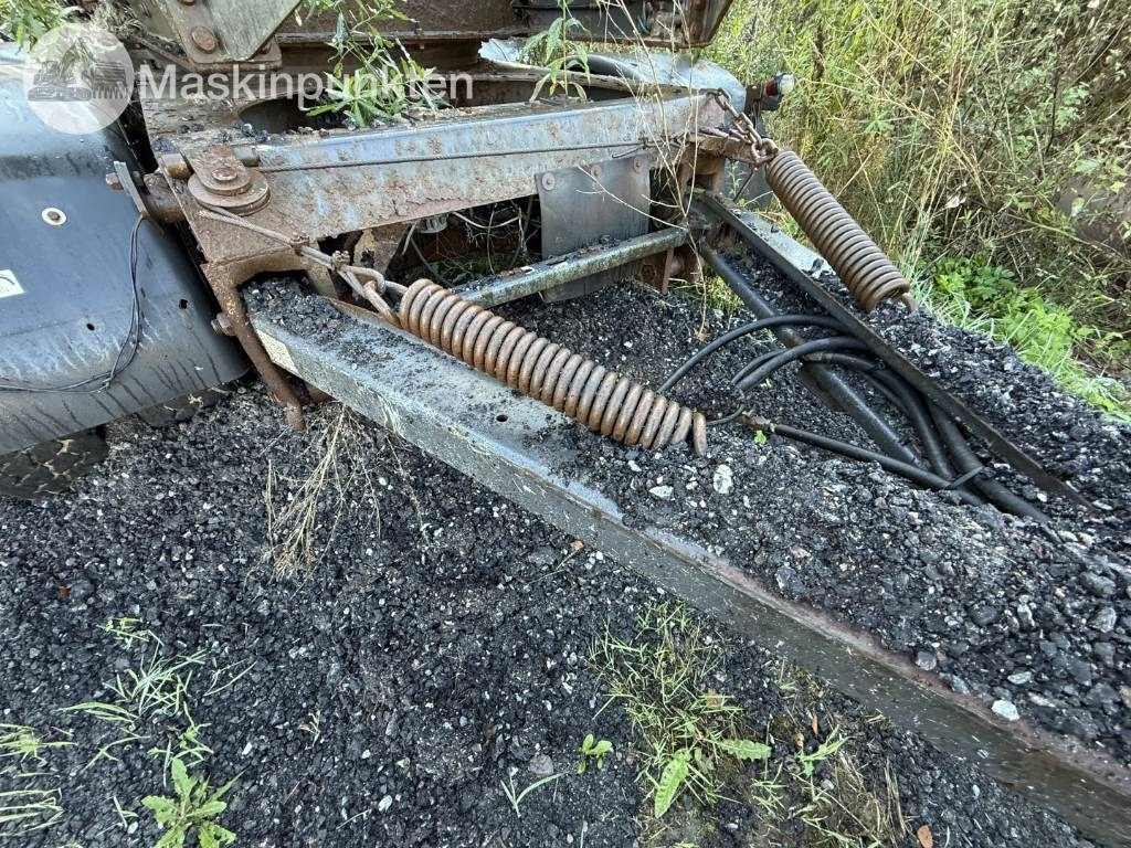 Jyki V 42 T0 - Remorcă transport busteni: Foto 5 Jyki V 42 T0 - Remorcă transport busteni: Foto 5