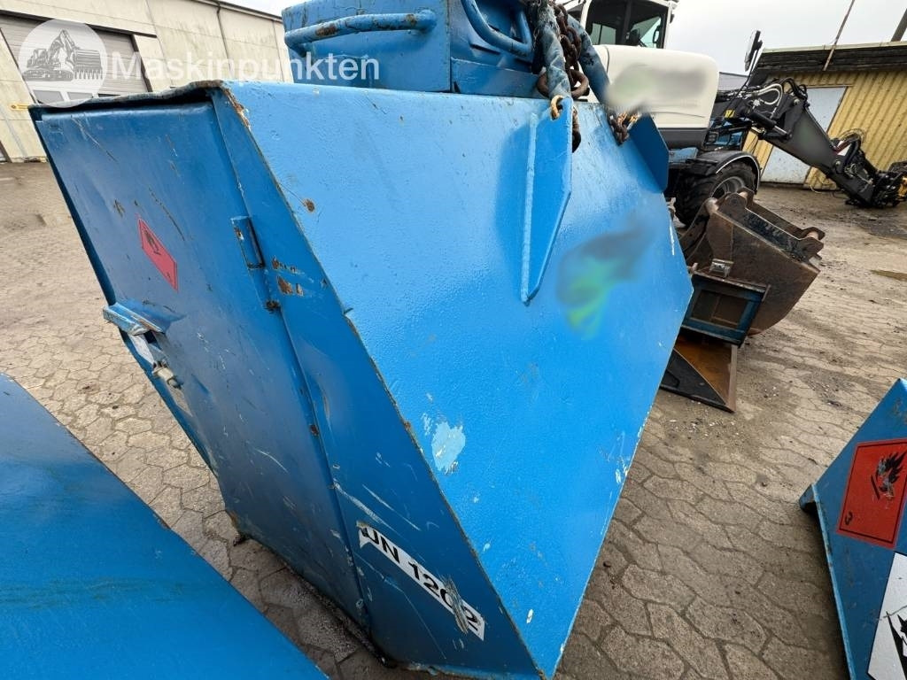 Excavator pe şenile Komatsu PC 210 LC-11E0: Foto 8 Excavator pe şenile Komatsu PC 210 LC-11E0: Foto 8