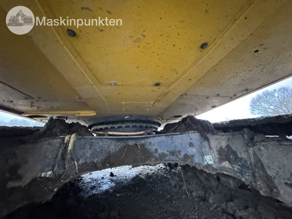 Excavator pe şenile Komatsu PC 210 LC-11E0: Foto 22 Excavator pe şenile Komatsu PC 210 LC-11E0: Foto 22