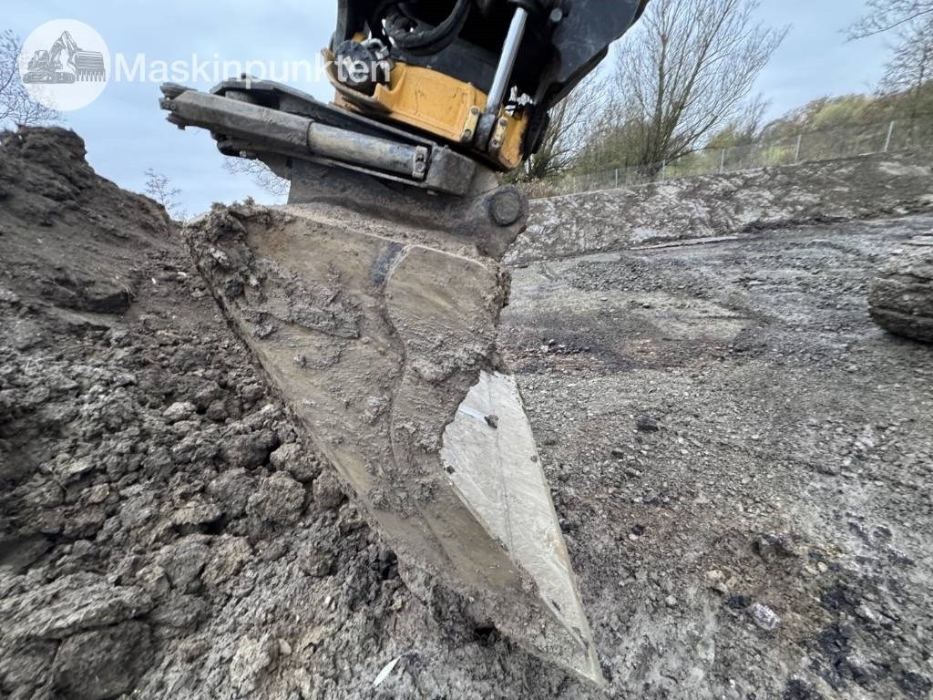 Excavator pe şenile Komatsu PC 210 LC-11E0: Foto 41 Excavator pe şenile Komatsu PC 210 LC-11E0: Foto 41