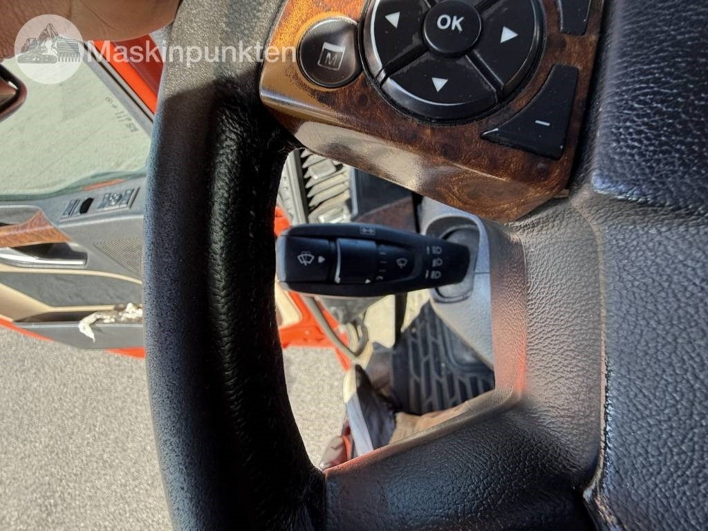 Camion frigider Mercedes-Benz Actros 2551: Foto 39 Camion frigider Mercedes-Benz Actros 2551: Foto 39