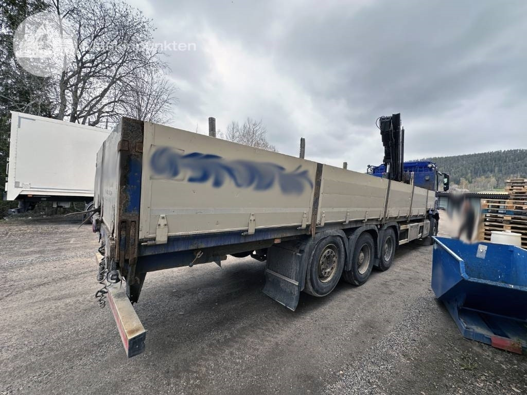 Mercedes-Benz Arocs 3242 - Camion cu macara: Foto 4 Mercedes-Benz Arocs 3242 - Camion cu macara: Foto 4