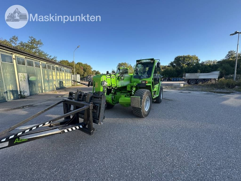 Merlo P 40.17 Plus - Stivuitor telescopic: Foto 1 Merlo P 40.17 Plus - Stivuitor telescopic: Foto 1