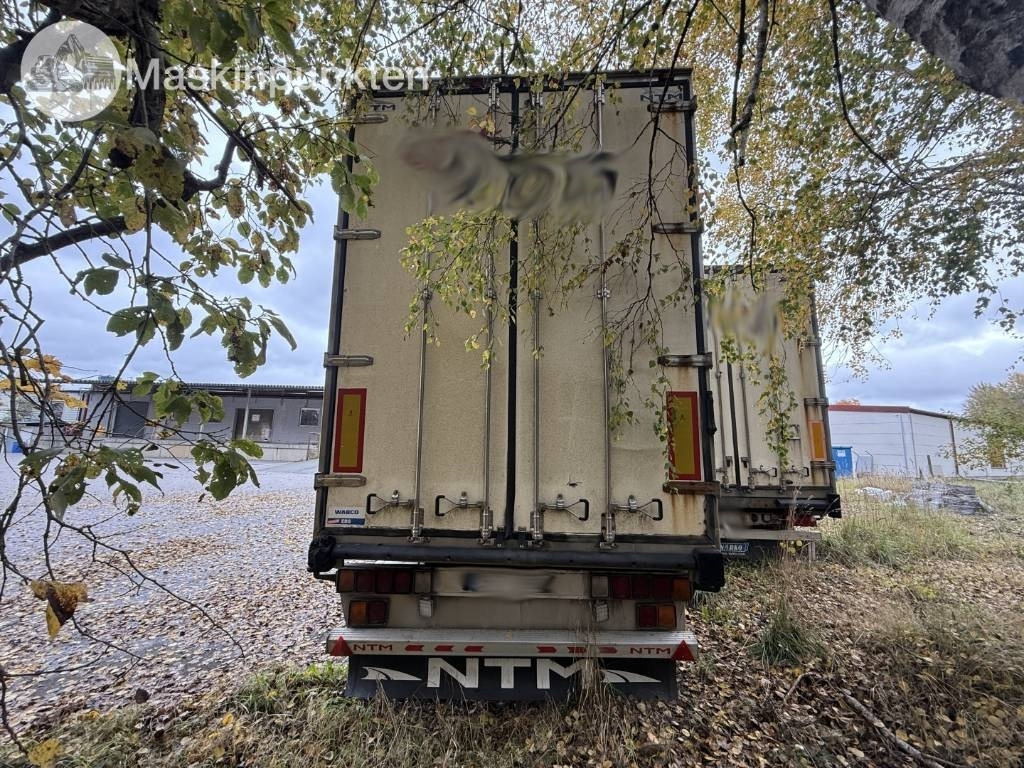 NTM UTP-29/39L-4 - Remorcă furgon: Foto 5 NTM UTP-29/39L-4 - Remorcă furgon: Foto 5