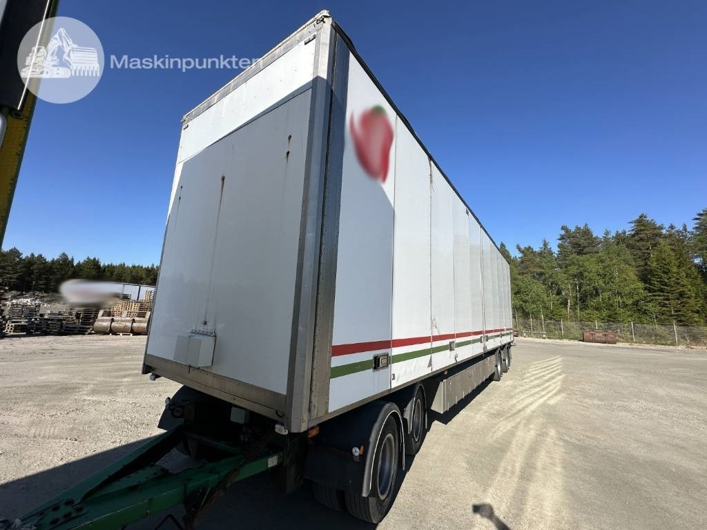 NTM UTP-39L-4 - Remorcă furgon: Foto 4 NTM UTP-39L-4 - Remorcă furgon: Foto 4