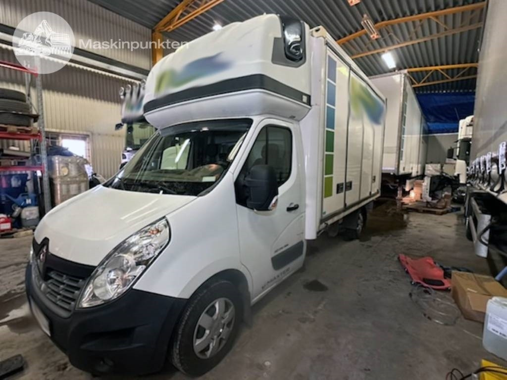 Renault Master 170 DCI - Autoutilitară box: Foto 2 Renault Master 170 DCI - Autoutilitară box: Foto 2
