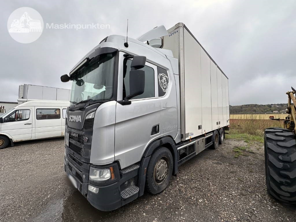 Scania R 520 - Camion furgon: Foto 2 Scania R 520 - Camion furgon: Foto 2