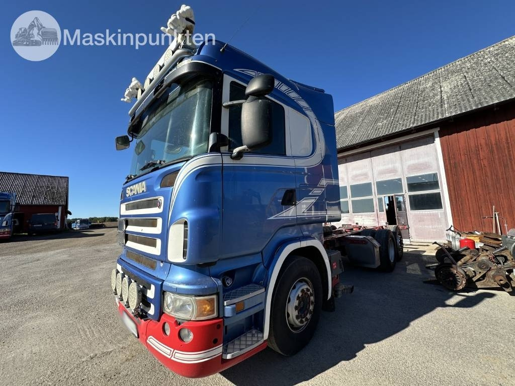 Scania R 560 LB - Camion şasiu: Foto 1 Scania R 560 LB - Camion şasiu: Foto 1