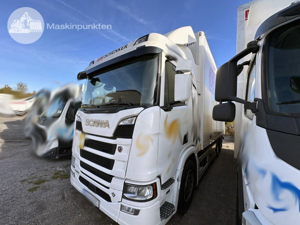 Scania R 580 - Camion furgon: Foto 4 Scania R 580 - Camion furgon: Foto 4