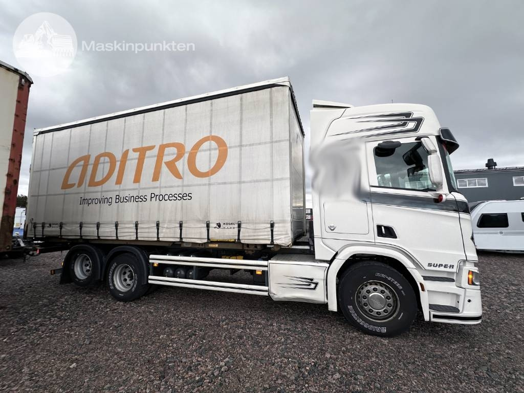 Scania R 580 - Camion transport containere/ Swap body: Foto 1 Scania R 580 - Camion transport containere/ Swap body: Foto 1