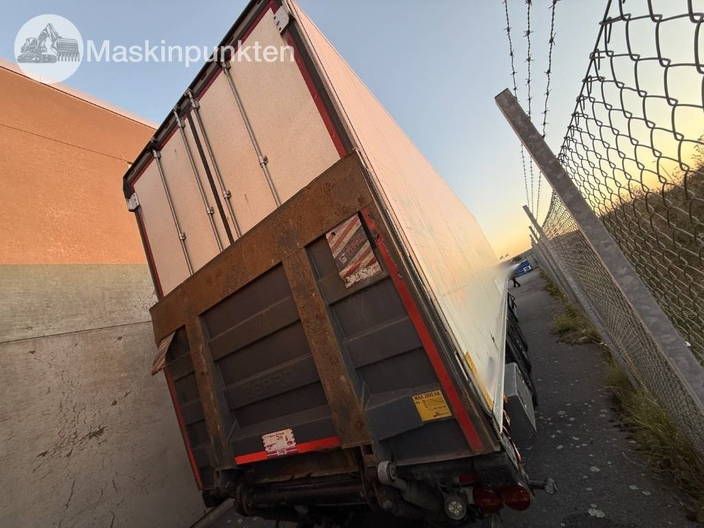 Schmitz Cargobull - Remorcă frigider: Foto 4 Schmitz Cargobull - Remorcă frigider: Foto 4