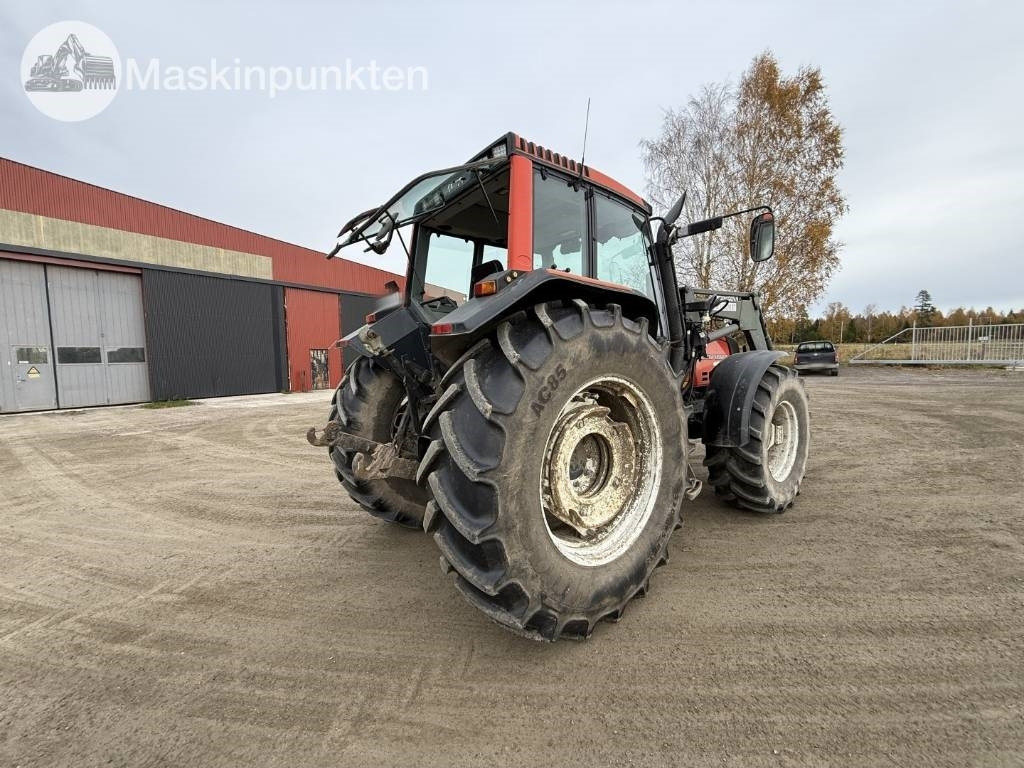 Valtra Valmet 8150-4 - Tractor agricol: Foto 5 Valtra Valmet 8150-4 - Tractor agricol: Foto 5