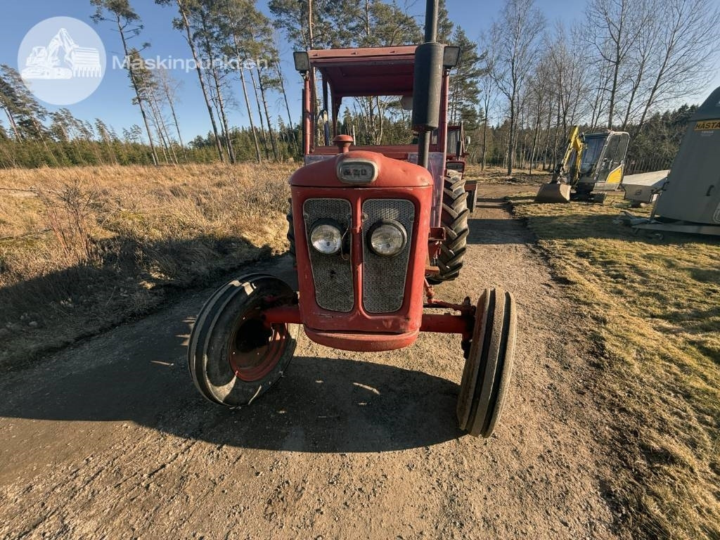 Volvo BM 320 - Tractor agricol: Foto 2 Volvo BM 320 - Tractor agricol: Foto 2