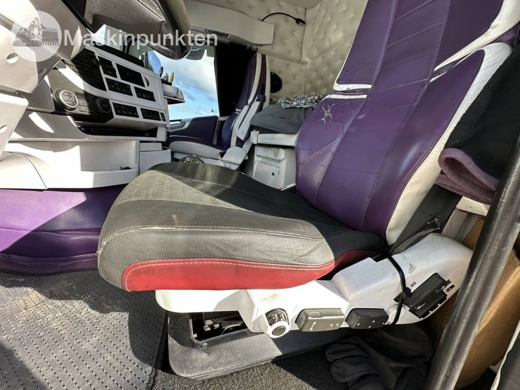 Camion furgon Volvo FH 16 750: Foto 12
