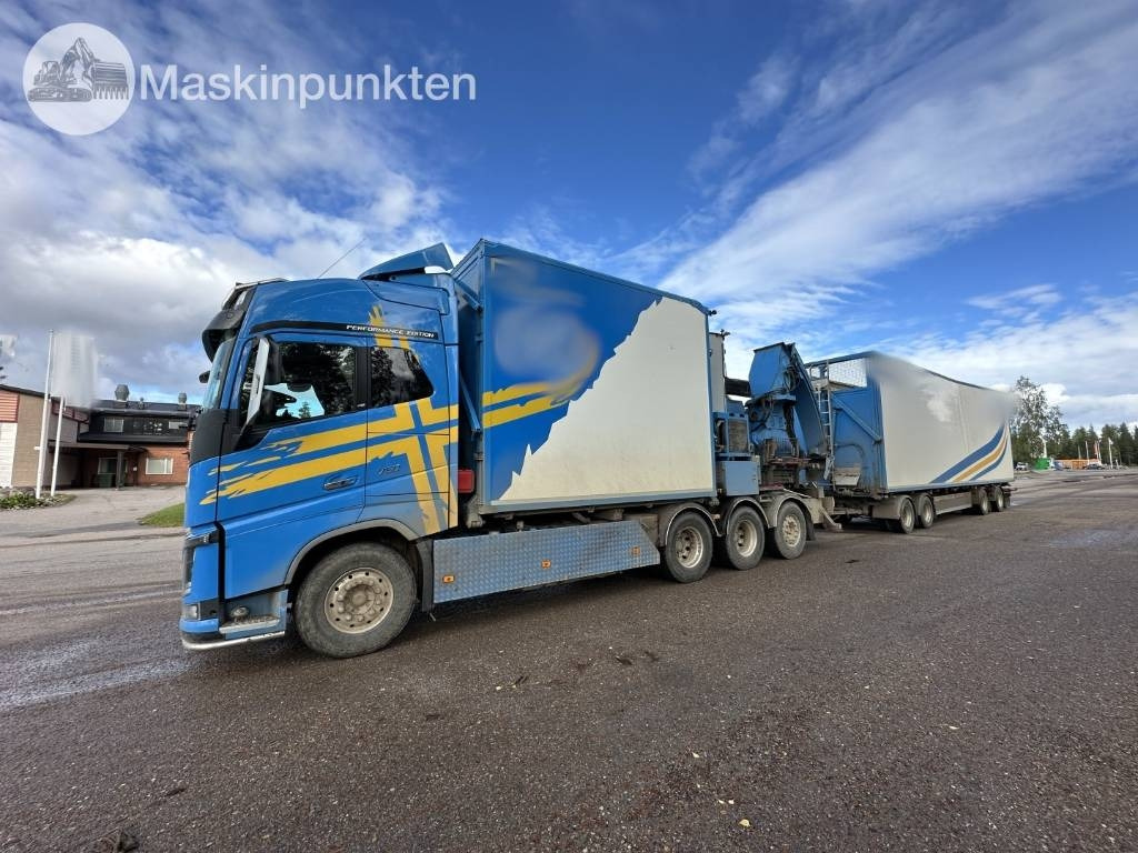 Volvo FH 16 750 - Camion forestier: Foto 1 Volvo FH 16 750 - Camion forestier: Foto 1